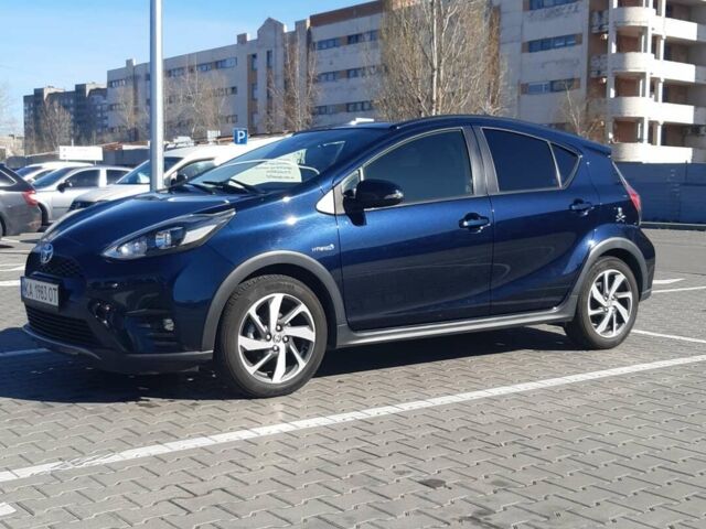 Синій Тойота Aqua, об'ємом двигуна 1.5 л та пробігом 98 тис. км за 14900 $, фото 3 на Automoto.ua