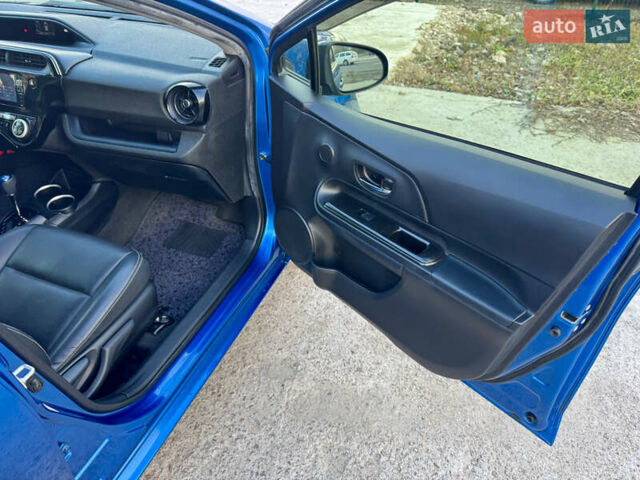 Синий Тойота Aqua, объемом двигателя 1.5 л и пробегом 76 тыс. км за 12800 $, фото 40 на Automoto.ua