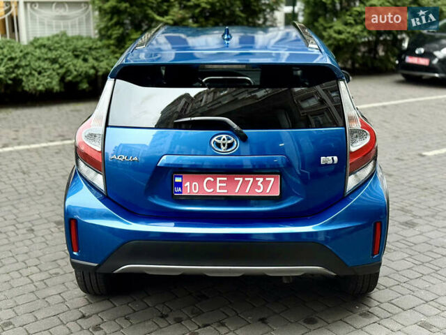 Синий Тойота Aqua, объемом двигателя 1.5 л и пробегом 52 тыс. км за 13500 $, фото 7 на Automoto.ua