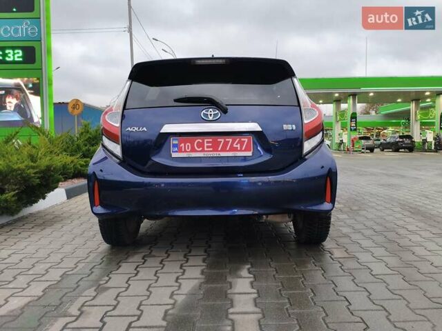 Синий Тойота Aqua, объемом двигателя 1.5 л и пробегом 77 тыс. км за 12500 $, фото 6 на Automoto.ua