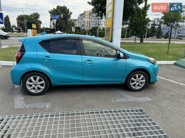 Синій Тойота Aqua, об'ємом двигуна 1.5 л та пробігом 83 тис. км за 11500 $, фото 2 на Automoto.ua