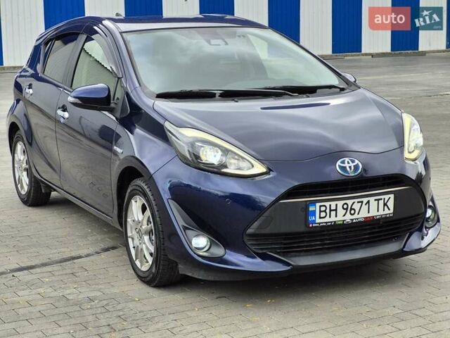 Синий Тойота Aqua, объемом двигателя 1.5 л и пробегом 76 тыс. км за 12799 $, фото 16 на Automoto.ua