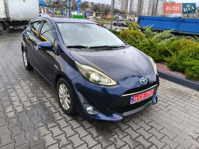 Синий Тойота Aqua, объемом двигателя 1.5 л и пробегом 77 тыс. км за 12500 $, фото 14 на Automoto.ua