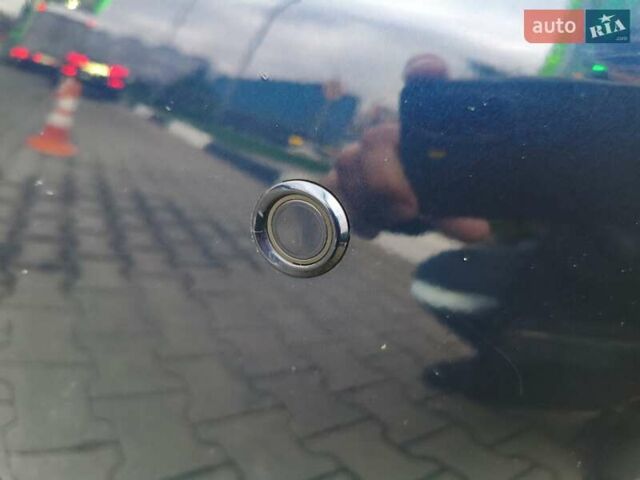 Синий Тойота Aqua, объемом двигателя 1.5 л и пробегом 77 тыс. км за 12500 $, фото 31 на Automoto.ua