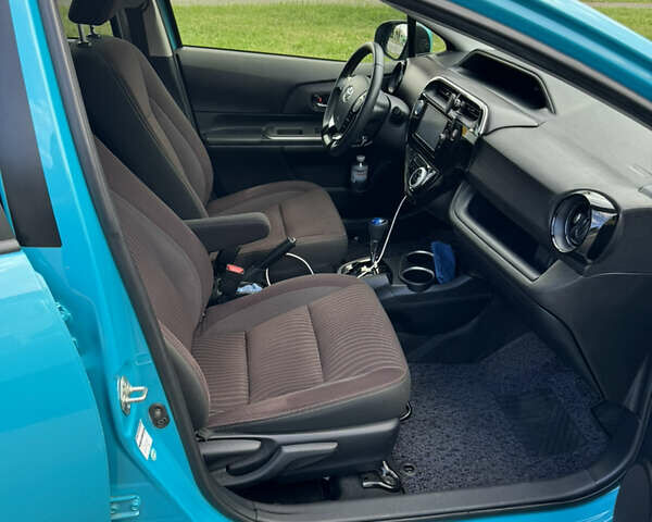 Синій Тойота Aqua, об'ємом двигуна 1.5 л та пробігом 83 тис. км за 11500 $, фото 6 на Automoto.ua