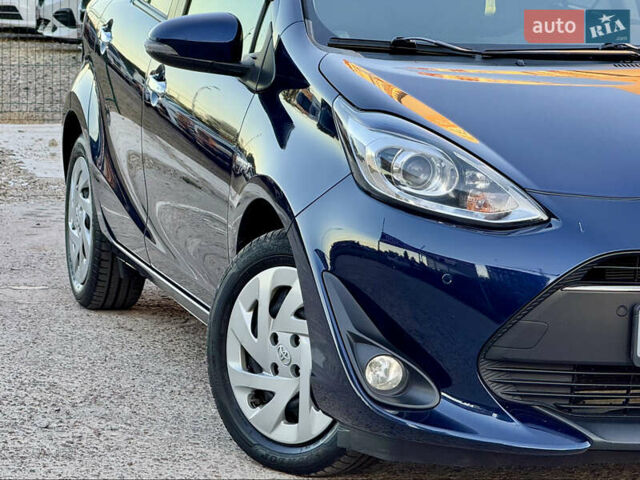 Синий Тойота Aqua, объемом двигателя 1.5 л и пробегом 81 тыс. км за 12000 $, фото 66 на Automoto.ua