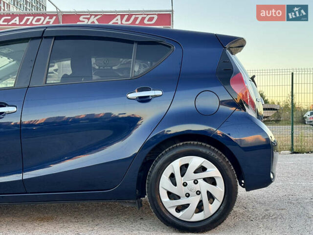 Синий Тойота Aqua, объемом двигателя 1.5 л и пробегом 81 тыс. км за 12000 $, фото 73 на Automoto.ua
