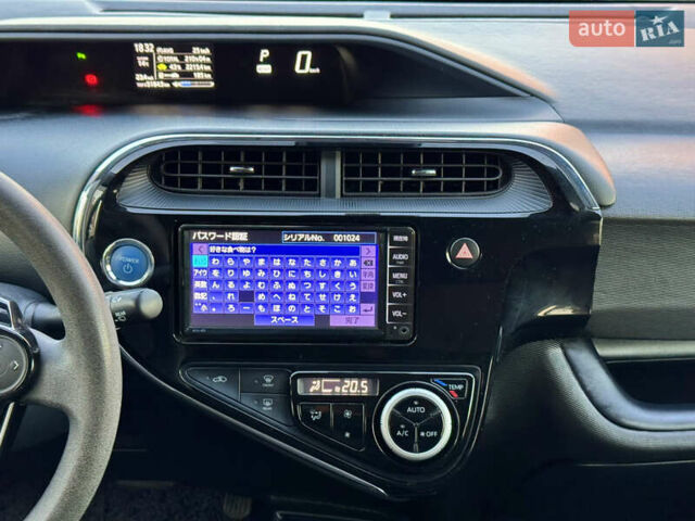 Синий Тойота Aqua, объемом двигателя 1.5 л и пробегом 81 тыс. км за 12000 $, фото 41 на Automoto.ua