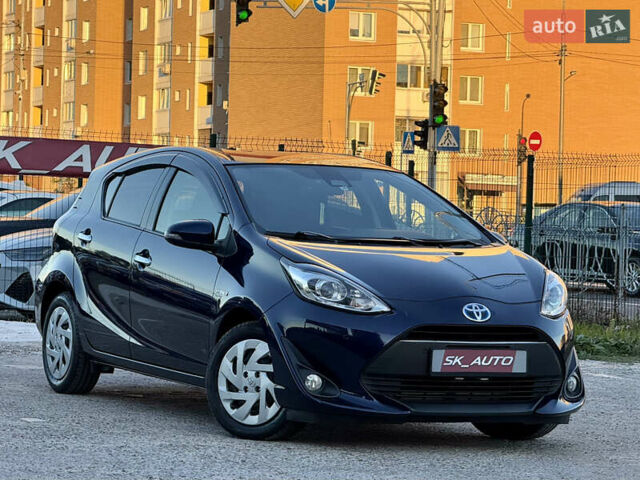 Синий Тойота Aqua, объемом двигателя 1.5 л и пробегом 81 тыс. км за 12000 $, фото 62 на Automoto.ua