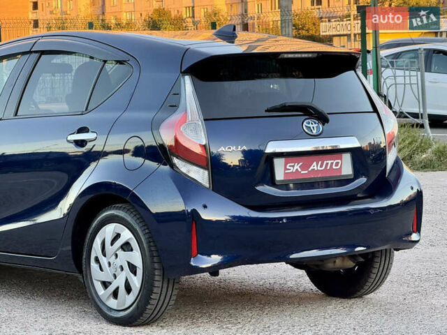 Синий Тойота Aqua, объемом двигателя 1.5 л и пробегом 81 тыс. км за 12000 $, фото 86 на Automoto.ua