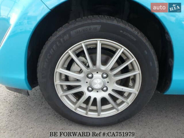 Синий Тойота Aqua, объемом двигателя 1.5 л и пробегом 98 тыс. км за 13000 $, фото 41 на Automoto.ua