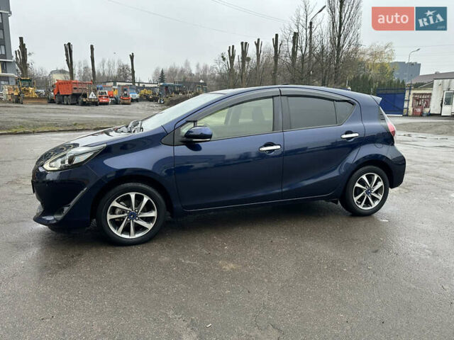 Синий Тойота Aqua, объемом двигателя 1.5 л и пробегом 50 тыс. км за 14400 $, фото 3 на Automoto.ua