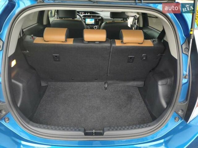 Синий Тойота Aqua, объемом двигателя 1.5 л и пробегом 53 тыс. км за 13800 $, фото 17 на Automoto.ua