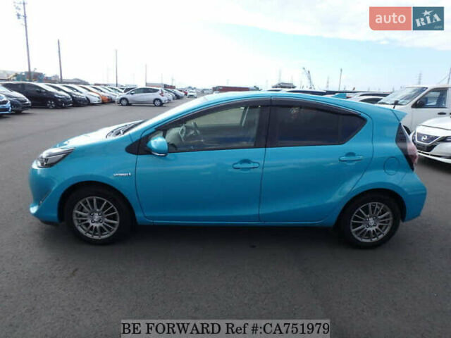 Синий Тойота Aqua, объемом двигателя 1.5 л и пробегом 98 тыс. км за 13000 $, фото 5 на Automoto.ua