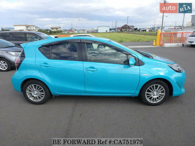 Синий Тойота Aqua, объемом двигателя 1.5 л и пробегом 98 тыс. км за 13000 $, фото 9 на Automoto.ua