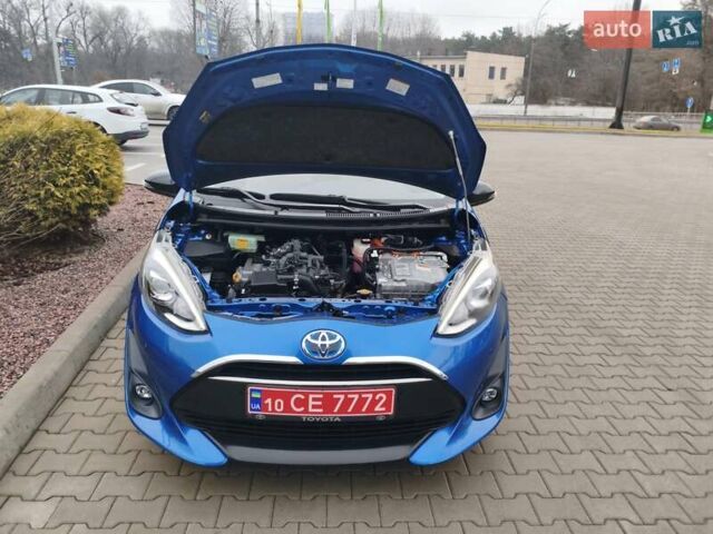 Синий Тойота Aqua, объемом двигателя 1.5 л и пробегом 53 тыс. км за 13800 $, фото 35 на Automoto.ua