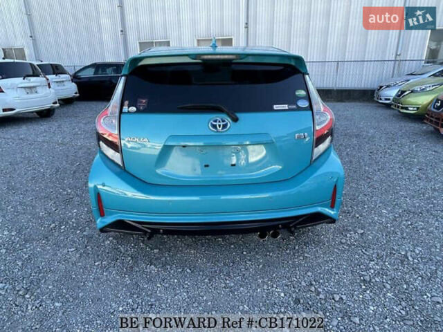 Синий Тойота Aqua, объемом двигателя 1.5 л и пробегом 46 тыс. км за 13300 $, фото 4 на Automoto.ua