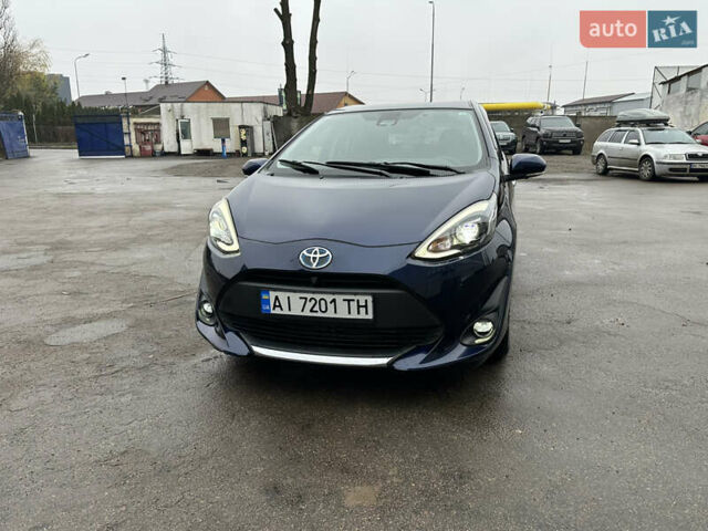 Синий Тойота Aqua, объемом двигателя 1.5 л и пробегом 50 тыс. км за 14400 $, фото 1 на Automoto.ua