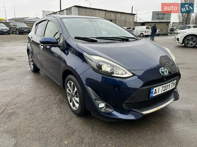 Синий Тойота Aqua, объемом двигателя 1.5 л и пробегом 50 тыс. км за 14400 $, фото 7 на Automoto.ua