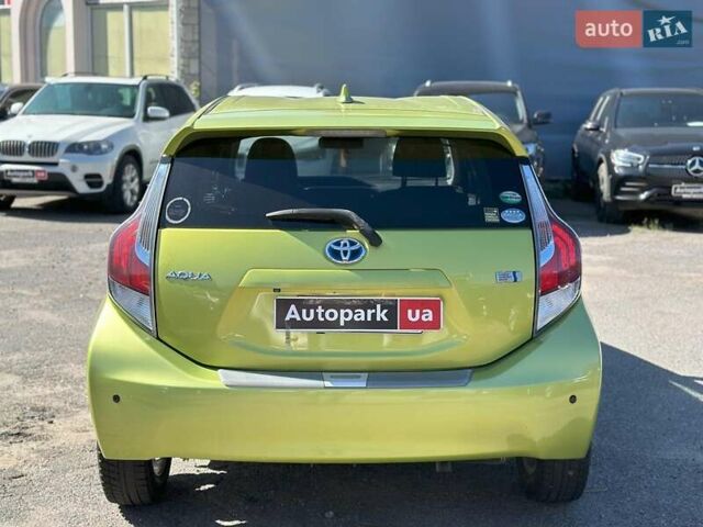 Зеленый Тойота Aqua, объемом двигателя 1.5 л и пробегом 112 тыс. км за 10940 $, фото 7 на Automoto.ua