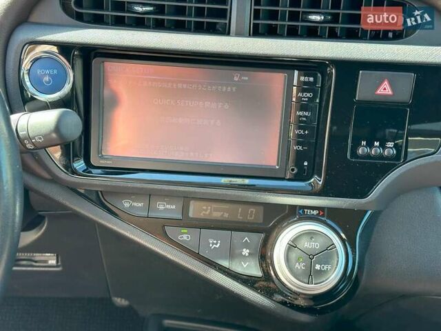 Зеленый Тойота Aqua, объемом двигателя 1.5 л и пробегом 112 тыс. км за 10940 $, фото 20 на Automoto.ua