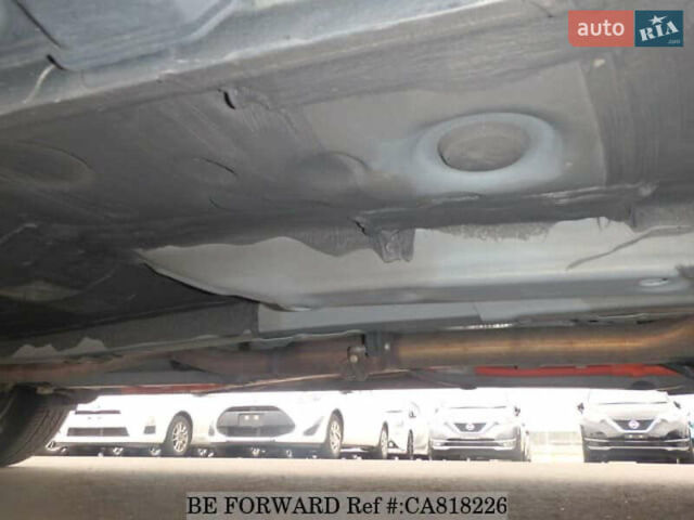 Зелений Тойота Aqua, об'ємом двигуна 1.5 л та пробігом 96 тис. км за 13500 $, фото 40 на Automoto.ua