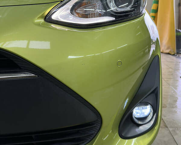 Зелений Тойота Aqua, об'ємом двигуна 1.5 л та пробігом 108 тис. км за 12900 $, фото 8 на Automoto.ua