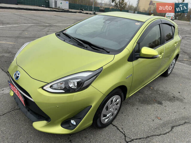 Зелений Тойота Aqua, об'ємом двигуна 1.5 л та пробігом 108 тис. км за 12900 $, фото 16 на Automoto.ua