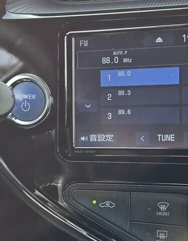 Зеленый Тойота Aqua, объемом двигателя 1.5 л и пробегом 42 тыс. км за 16500 $, фото 36 на Automoto.ua