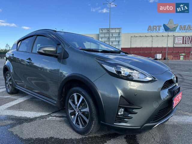 Зеленый Тойота Aqua, объемом двигателя 1.5 л и пробегом 93 тыс. км за 15500 $, фото 33 на Automoto.ua