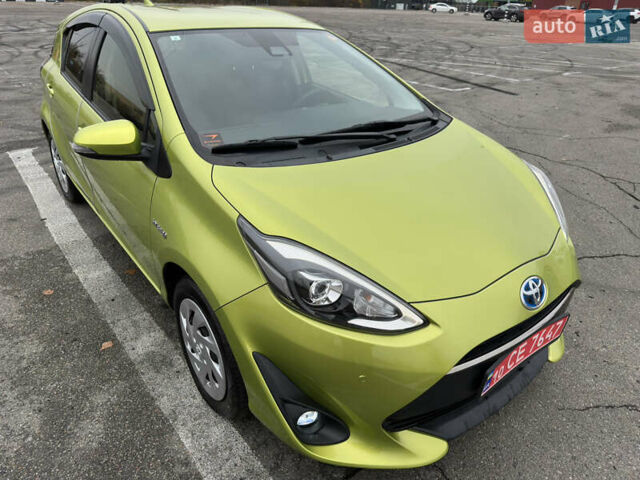 Зелений Тойота Aqua, об'ємом двигуна 1.5 л та пробігом 108 тис. км за 12900 $, фото 19 на Automoto.ua