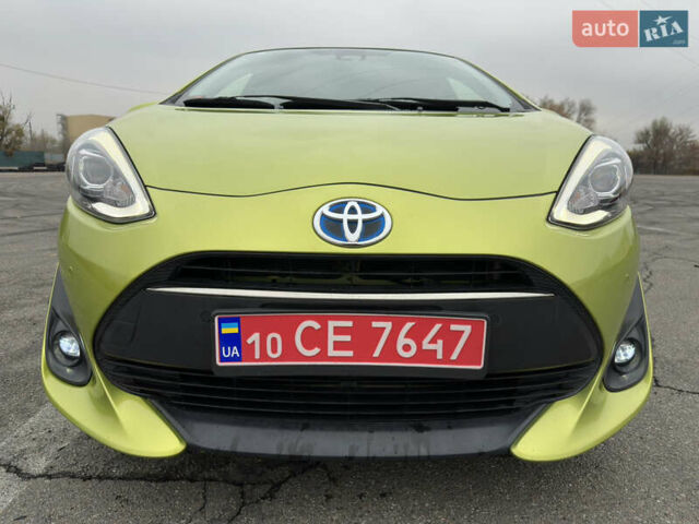 Зелений Тойота Aqua, об'ємом двигуна 1.5 л та пробігом 108 тис. км за 12900 $, фото 14 на Automoto.ua