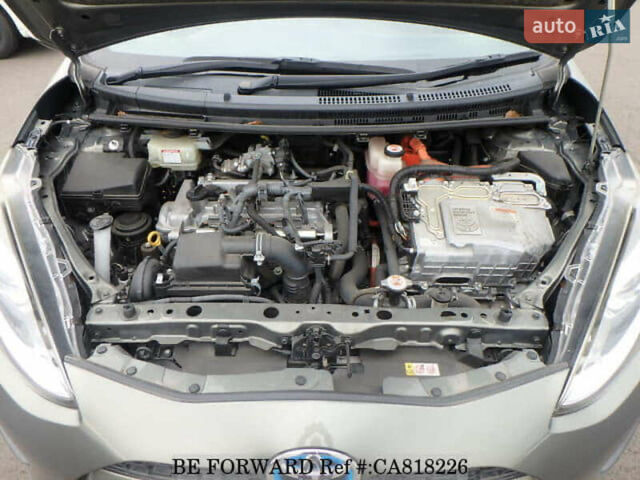 Зелений Тойота Aqua, об'ємом двигуна 1.5 л та пробігом 96 тис. км за 13500 $, фото 28 на Automoto.ua