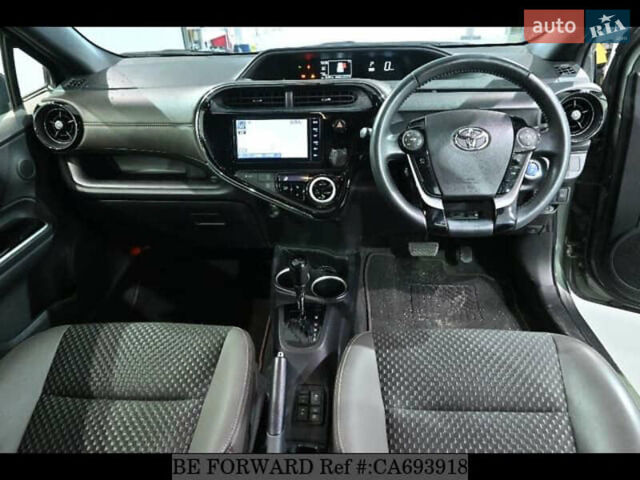 Зеленый Тойота Aqua, объемом двигателя 1.5 л и пробегом 58 тыс. км за 14600 $, фото 14 на Automoto.ua