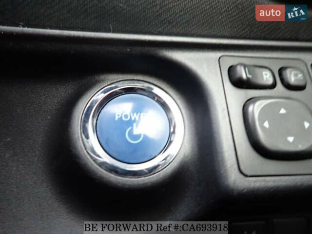 Зеленый Тойота Aqua, объемом двигателя 1.5 л и пробегом 58 тыс. км за 14600 $, фото 42 на Automoto.ua