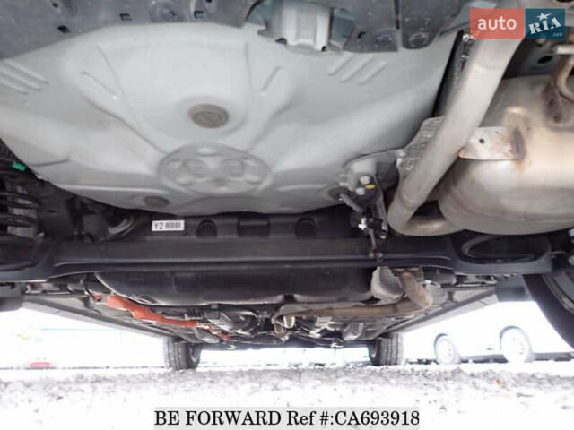 Зеленый Тойота Aqua, объемом двигателя 1.5 л и пробегом 58 тыс. км за 14600 $, фото 27 на Automoto.ua