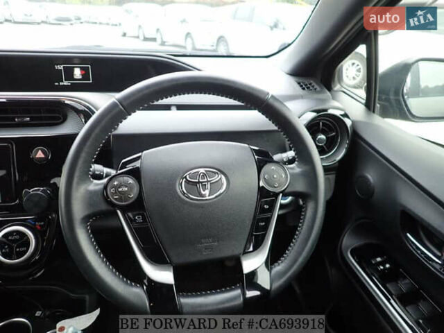 Зеленый Тойота Aqua, объемом двигателя 1.5 л и пробегом 58 тыс. км за 14600 $, фото 37 на Automoto.ua