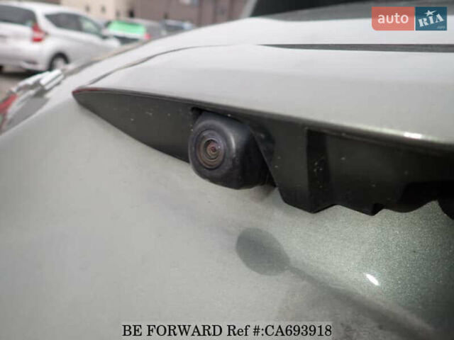 Зеленый Тойота Aqua, объемом двигателя 1.5 л и пробегом 58 тыс. км за 14600 $, фото 43 на Automoto.ua