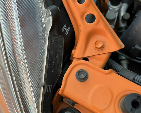 Оранжевый Тойота Aqua, объемом двигателя 1.5 л и пробегом 71 тыс. км за 12200 $, фото 63 на Automoto.ua