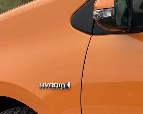 Оранжевый Тойота Aqua, объемом двигателя 1.5 л и пробегом 81 тыс. км за 11500 $, фото 8 на Automoto.ua