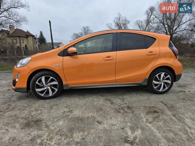 Оранжевый Тойота Aqua, объемом двигателя 1.5 л и пробегом 81 тыс. км за 11500 $, фото 11 на Automoto.ua