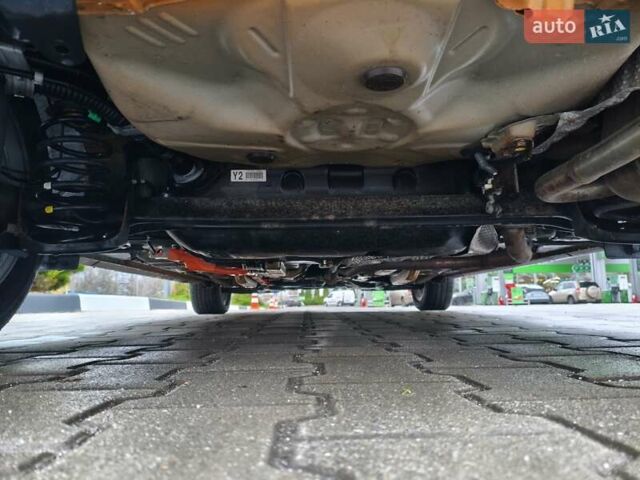 Оранжевый Тойота Aqua, объемом двигателя 1.5 л и пробегом 97 тыс. км за 13400 $, фото 36 на Automoto.ua