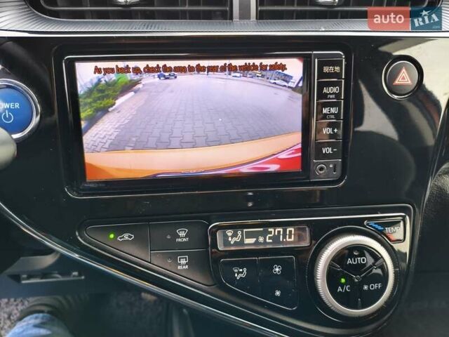 Оранжевый Тойота Aqua, объемом двигателя 1.5 л и пробегом 97 тыс. км за 13400 $, фото 29 на Automoto.ua