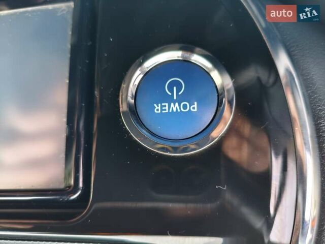 Оранжевый Тойота Aqua, объемом двигателя 1.5 л и пробегом 97 тыс. км за 13400 $, фото 22 на Automoto.ua