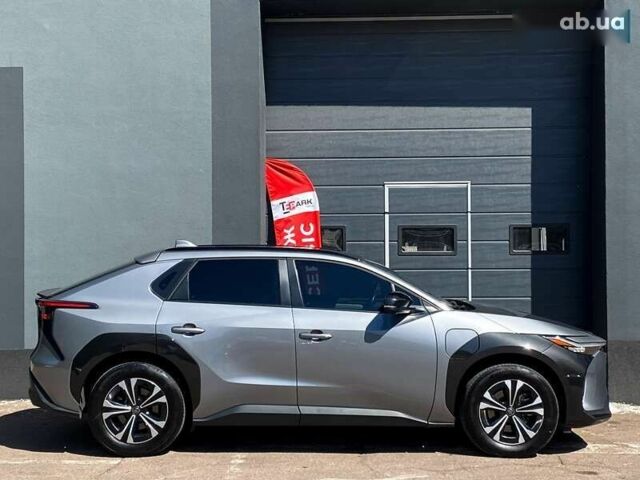 Тойота bZ, объемом двигателя 2.3 л и пробегом 53 тыс. км за 23999 $, фото 10 на Automoto.ua