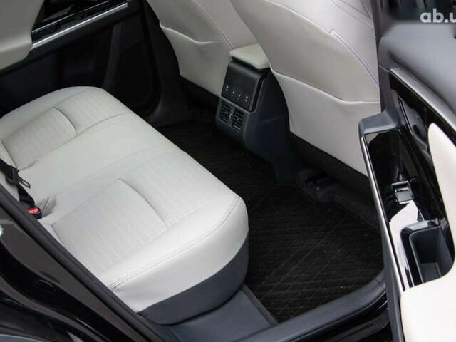 Тойота bZ, объемом двигателя 2.45 л и пробегом 1 тыс. км за 27200 $, фото 14 на Automoto.ua