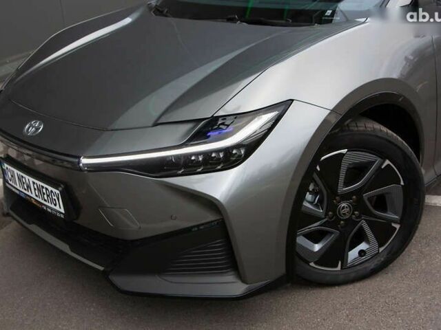 Тойота bZ, объемом двигателя 2.45 л и пробегом 1 тыс. км за 26600 $, фото 11 на Automoto.ua