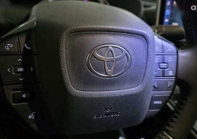 Тойота bZ, объемом двигателя 2.45 л и пробегом 9 тыс. км за 29500 $, фото 4 на Automoto.ua