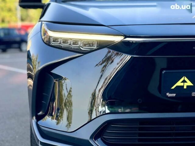 Тойота bZ, объемом двигателя 2.45 л и пробегом 19 тыс. км за 28999 $, фото 6 на Automoto.ua