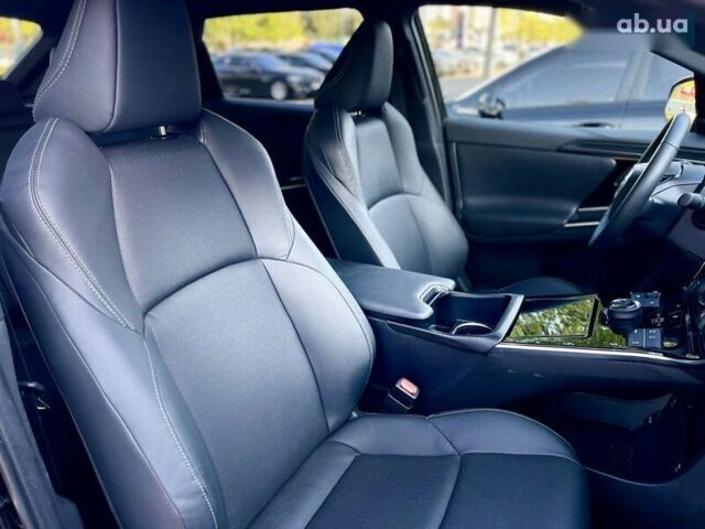 Тойота bZ, объемом двигателя 2.45 л и пробегом 19 тыс. км за 28999 $, фото 14 на Automoto.ua